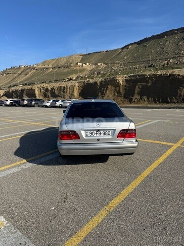 Mercedes E 200 1998, 304,044 km - 2.0 л - Bakı