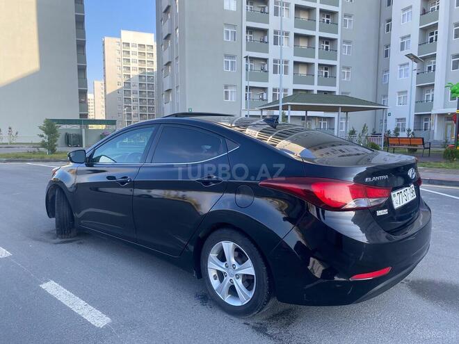 Hyundai Elantra 2015, 214,000 km - 1.8 л - Bakı