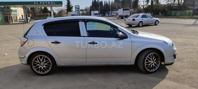 Opel Astra 2004, 203,716 km - 1.4 л - Masallı