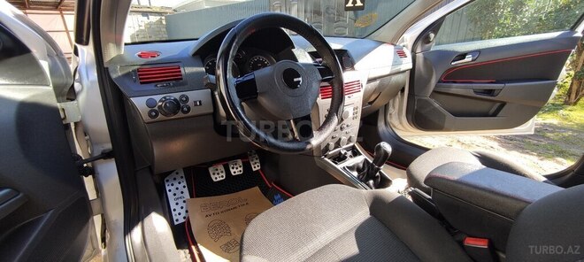 Opel Astra 2004, 203,716 km - 1.4 л - Masallı