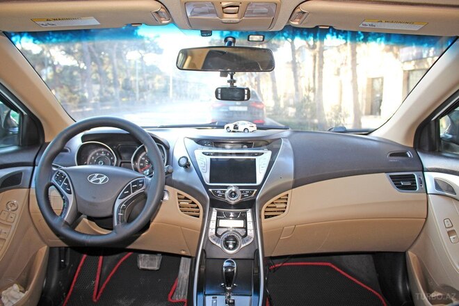 Hyundai Elantra 2013, 212,433 km - 1.8 л - Bakı