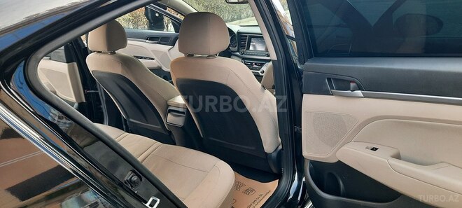 Hyundai Elantra 2018, 62,000 km - 2.0 л - Bakı