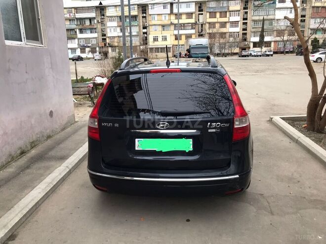 Hyundai i30 2009, 300,000 km - 1.6 л - Gəncə
