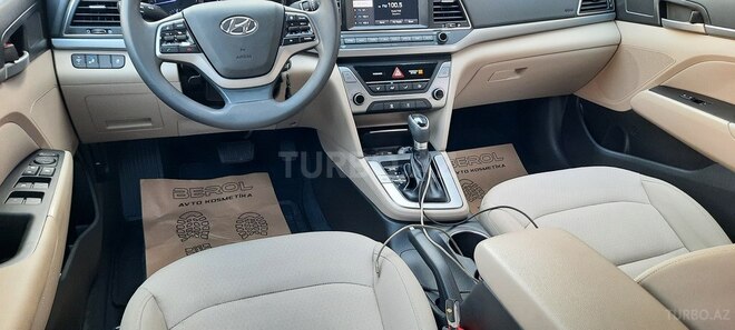 Hyundai Elantra 2018, 62,000 km - 2.0 л - Bakı