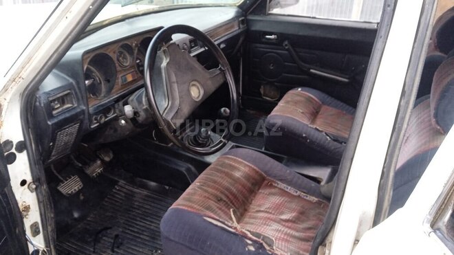 GAZ 24-10 1990, 99,999 km - 2.4 л - Tovuz