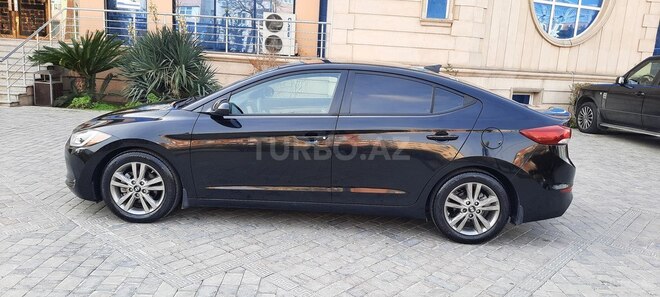 Hyundai Elantra 2018, 62,000 km - 2.0 л - Bakı