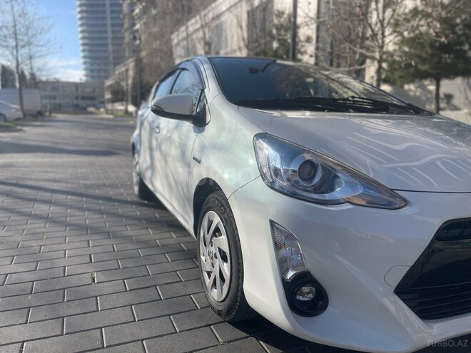 Toyota Aqua 2016, 120,000 km - 1.5 л - Bakı