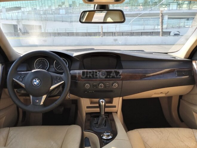 BMW 525 2004, 390,000 km - 2.5 l - Bakı