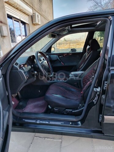Mercedes E 220 d 2001, 480,000 km - 2.2 l - Bakı