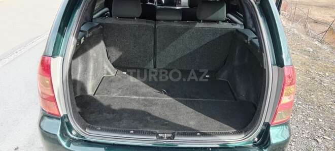 Toyota Corolla 2005, 289,000 km - 1.4 l - Qəbələ