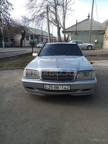 Mercedes C 220 1994, 280,000 km - 2.2 l - Gəncə