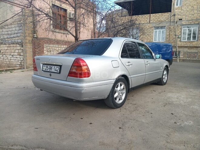 Mercedes C 220 1994, 280,000 km - 2.2 l - Gəncə