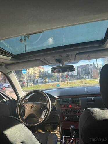 Mercedes E 220 d 2000, 410,359 km - 2.2 l - Sumqayıt