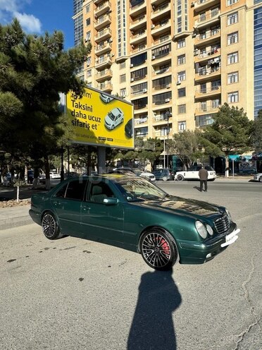 Mercedes E 220 d 2000, 410,359 km - 2.2 l - Sumqayıt