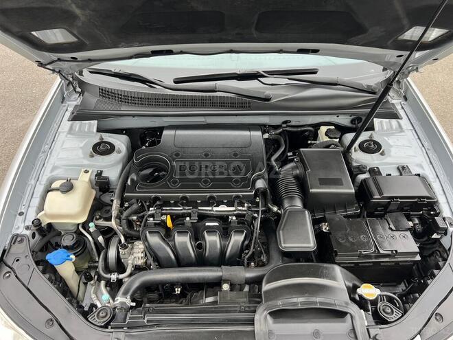 Hyundai Sonata 2009, 177,311 km - 2.0 l - Gəncə