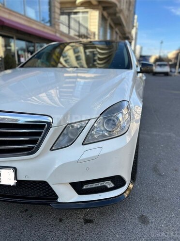 Mercedes E 200 2011, 233 km - 1.8 l - Bakı