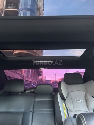Mercedes E 200 2011, 233 km - 1.8 l - Bakı