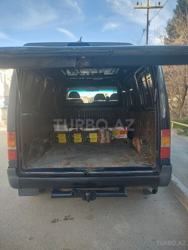 Ford Transit-7