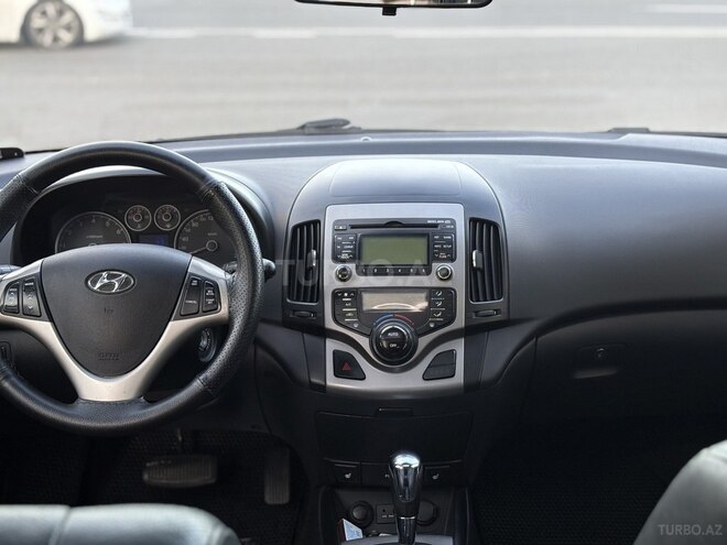 Hyundai i30 2009, 228,000 km - 2.0 l - Xırdalan