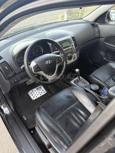Hyundai i30 2009, 228,000 km - 2.0 l - Xırdalan
