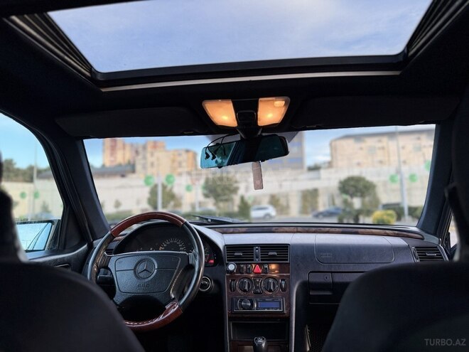 Mercedes C 240 1998, 398,000 km - 2.4 л - Bakı