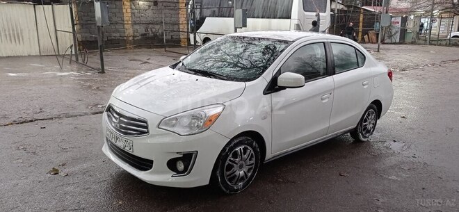 Mitsubishi Mirage 2019, 122,500 km - 1.2 л - Bakı