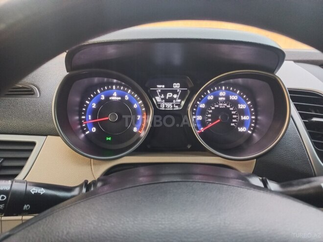 Hyundai Elantra 2014, 220,000 km - 1.8 л - Bakı
