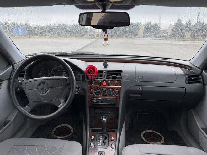 Mercedes C 280 1995, 227,000 km - 2.8 л - Xaçmaz
