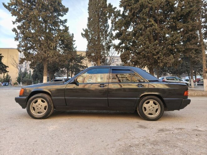 Mercedes 190 1993, 365,417 km - 2.0 л - Sumqayıt