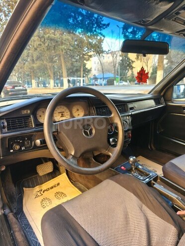 Mercedes 190 1993, 365,417 km - 2.0 л - Sumqayıt