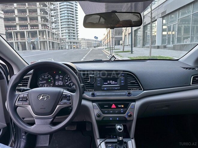 Hyundai Elantra 2017, 103,296 km - 2.0 l - Bakı