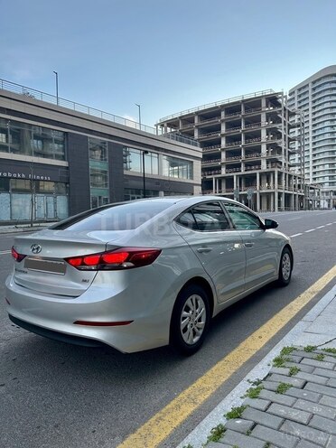 Hyundai Elantra 2017, 103,296 km - 2.0 l - Bakı