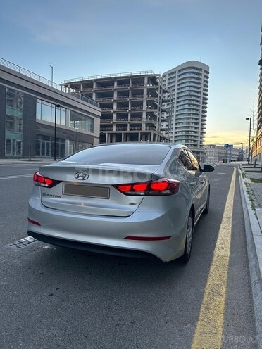 Hyundai Elantra 2017, 103,296 km - 2.0 l - Bakı