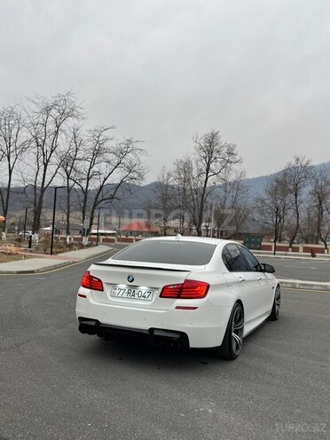 BMW 528 2014, 240,000 km - 2.0 l - Zaqatala