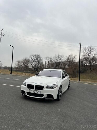 BMW 528 2014, 240,000 km - 2.0 l - Zaqatala