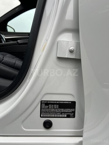 BMW 528 2014, 240,000 km - 2.0 l - Zaqatala