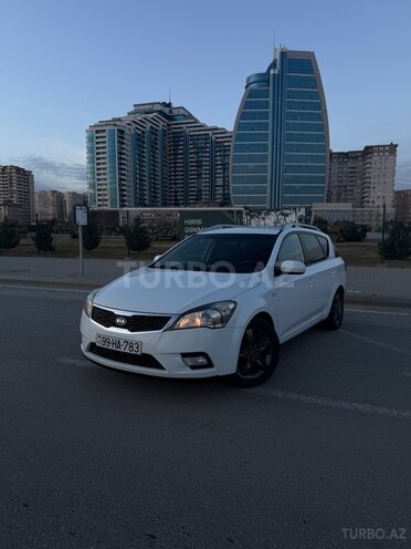 Kia Ceed 2011, 370,333 km - 1.6 l - Bakı