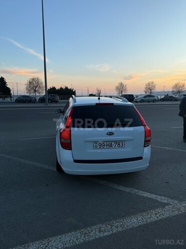 Kia Ceed 2011, 370,333 km - 1.6 l - Bakı