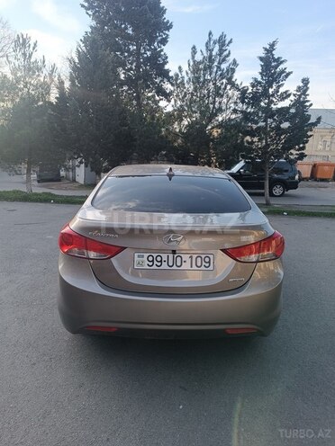 Hyundai Elantra 2012, 173,568 km - 1.8 l - Bakı