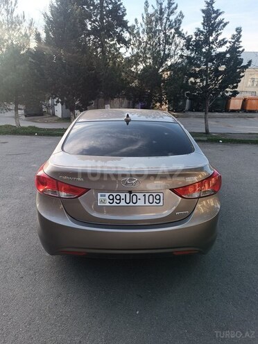 Hyundai Elantra 2012, 173,568 km - 1.8 l - Bakı