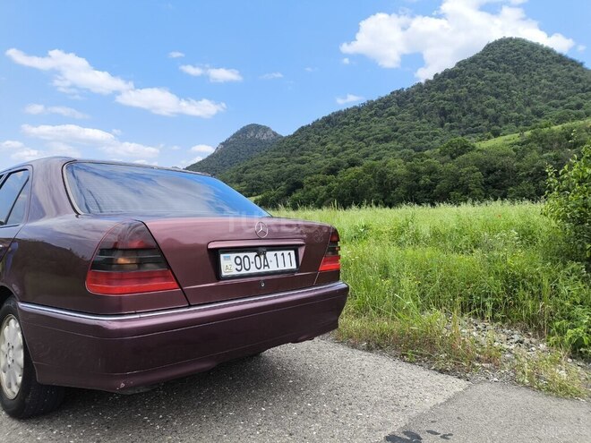 Mercedes C 200 1997, 354,670 km - 2.0 l - Bakı