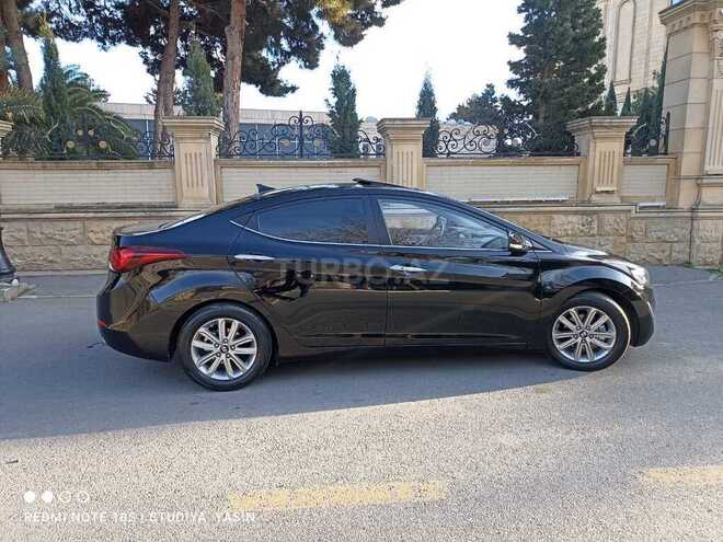 Hyundai Avante 2015, 118,800 km - 1.6 л - Bakı