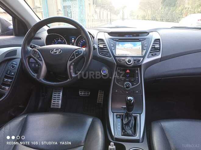 Hyundai Avante 2015, 118,800 km - 1.6 л - Bakı