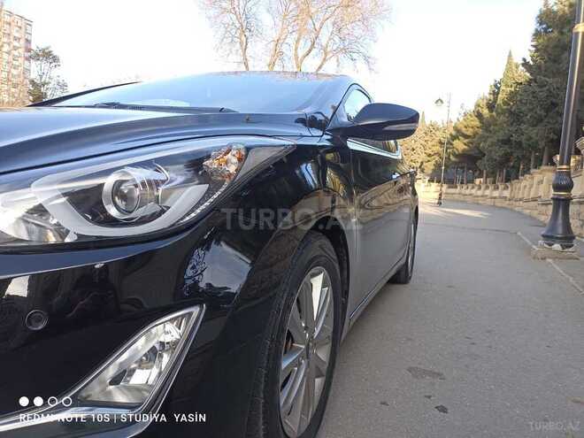 Hyundai Avante 2015, 118,800 km - 1.6 л - Bakı