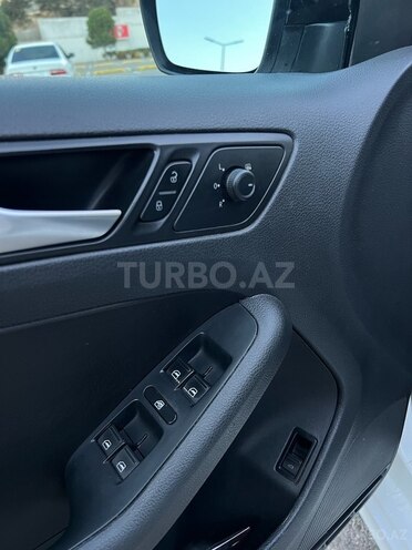 Volkswagen Jetta 2016, 188,000 km - 1.8 л - Bakı