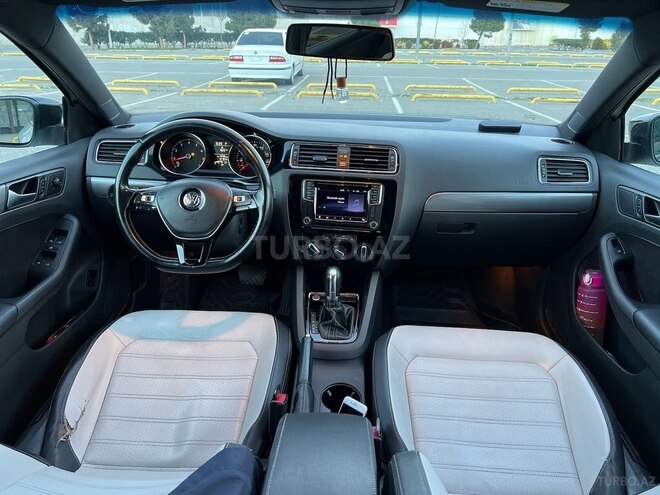Volkswagen Jetta 2016, 188,000 km - 1.8 л - Bakı