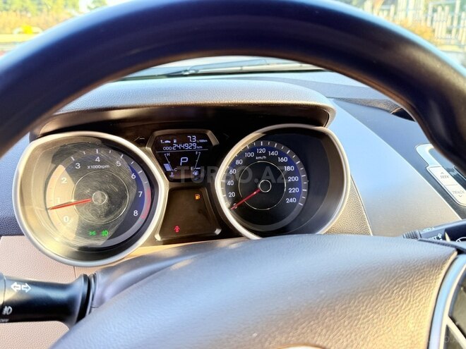Hyundai Elantra 2011, 244,000 km - 1.8 l - Bakı