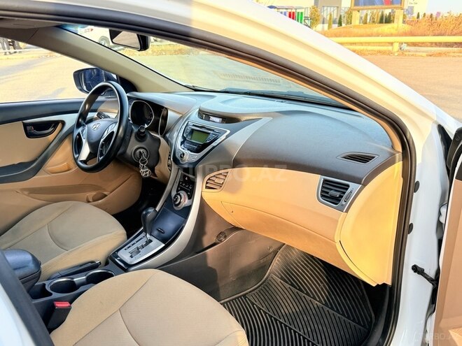 Hyundai Elantra 2011, 244,000 km - 1.8 l - Bakı