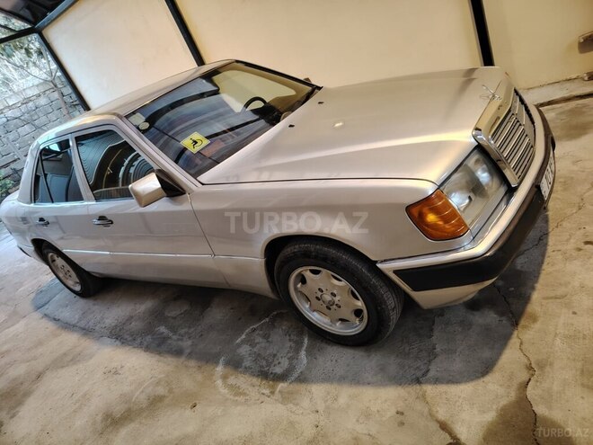 Mercedes E 200 1991, 450,000 km - 2.0 l - Bakı