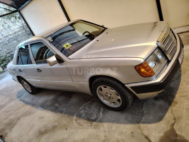Mercedes E 200 1991, 450,000 km - 2.0 l - Bakı